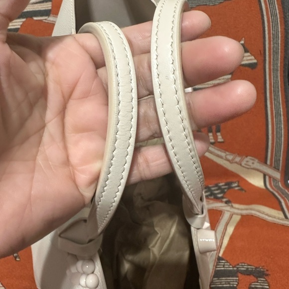 Christian Louboutin Cabachic Cream Leather Tote Bag w/ Long Straps - Picture 3 of 14